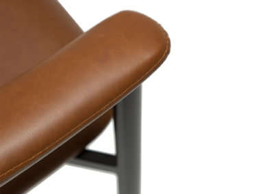 rover-armchair-vintage-light-brown-art-leather-with-black-metal-legs-100370121-10-detail5